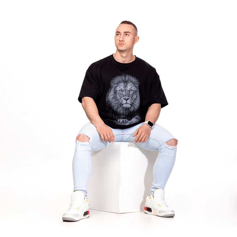 POLERA OVERSIZE HOMBRE SIGEL ESTAMPADO KING LION NEGRO - 4