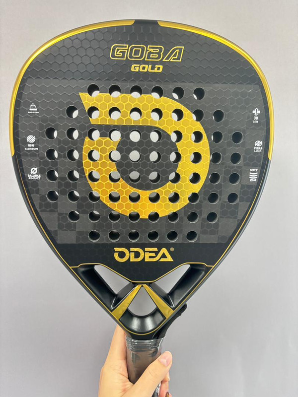 PALA DE PADEL ODEA PREMIUM GOBA GOLD 18K CARBONO - 4