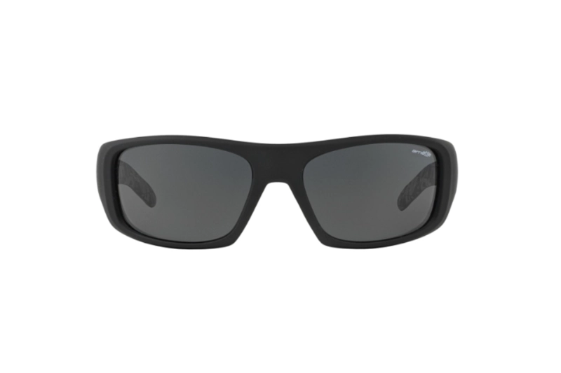 LENTES SOL ARNETTE HOT SHOT NEGRO SUSTENTABLE - 1