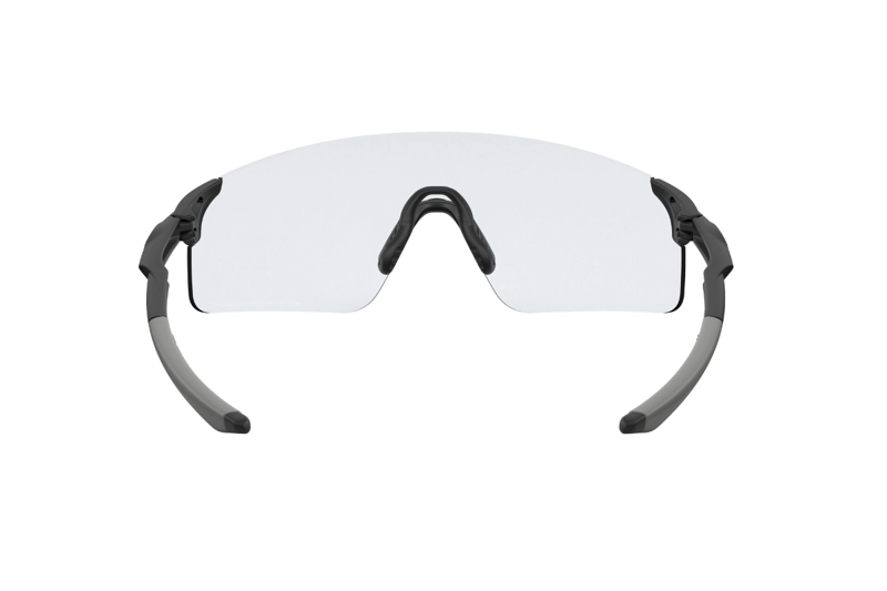 LENTES FOTOCROMATICOS EVZERO BLADES TRANSPARENTE A NEGRO IRIDIUM OAKLEY - 7