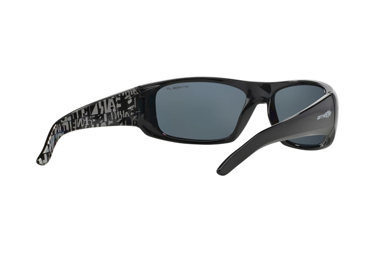 LENTES SOL ARNETTE HOT SHOT NEGRO POLARIZADOS SUSTENTABLE - 8
