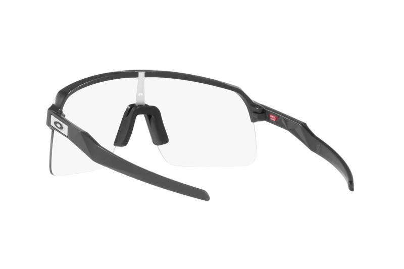 LENTES FOTOCROMATICOS SUTRO LITE TRANSPARENTE A NEGRO IRIDIUM OAKLEY - 6