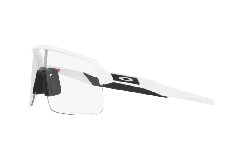 LENTES OAKLEY FOTOCROMÁTICOS SUTRO LITE TRANSPARENTE A NEGRO IRIDIUM - 3