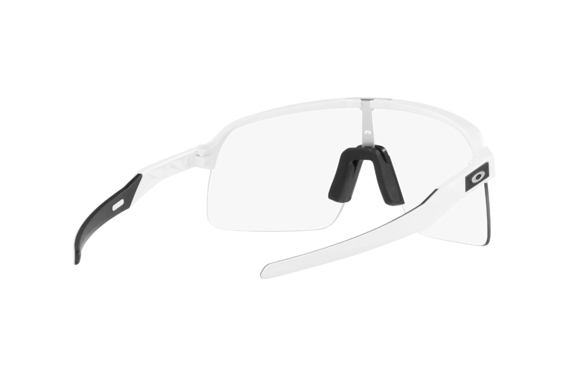 LENTES OAKLEY FOTOCROMÁTICOS SUTRO LITE TRANSPARENTE A NEGRO IRIDIUM - 8
