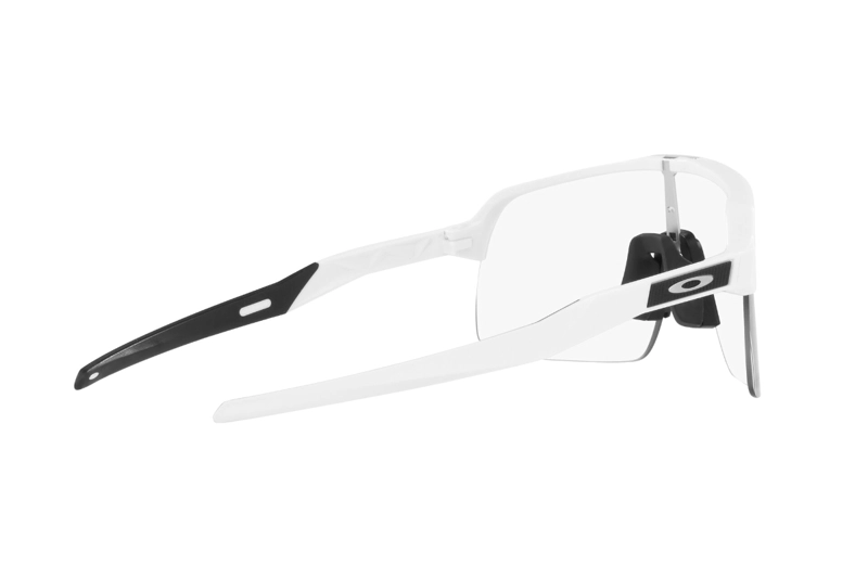LENTES OAKLEY FOTOCROMÁTICOS SUTRO LITE TRANSPARENTE A NEGRO IRIDIUM - 9