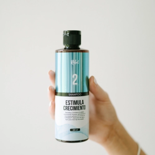 SHAMPOO REBEL ESTIMULA EL CRECIMIENTO PASO 2 - 4