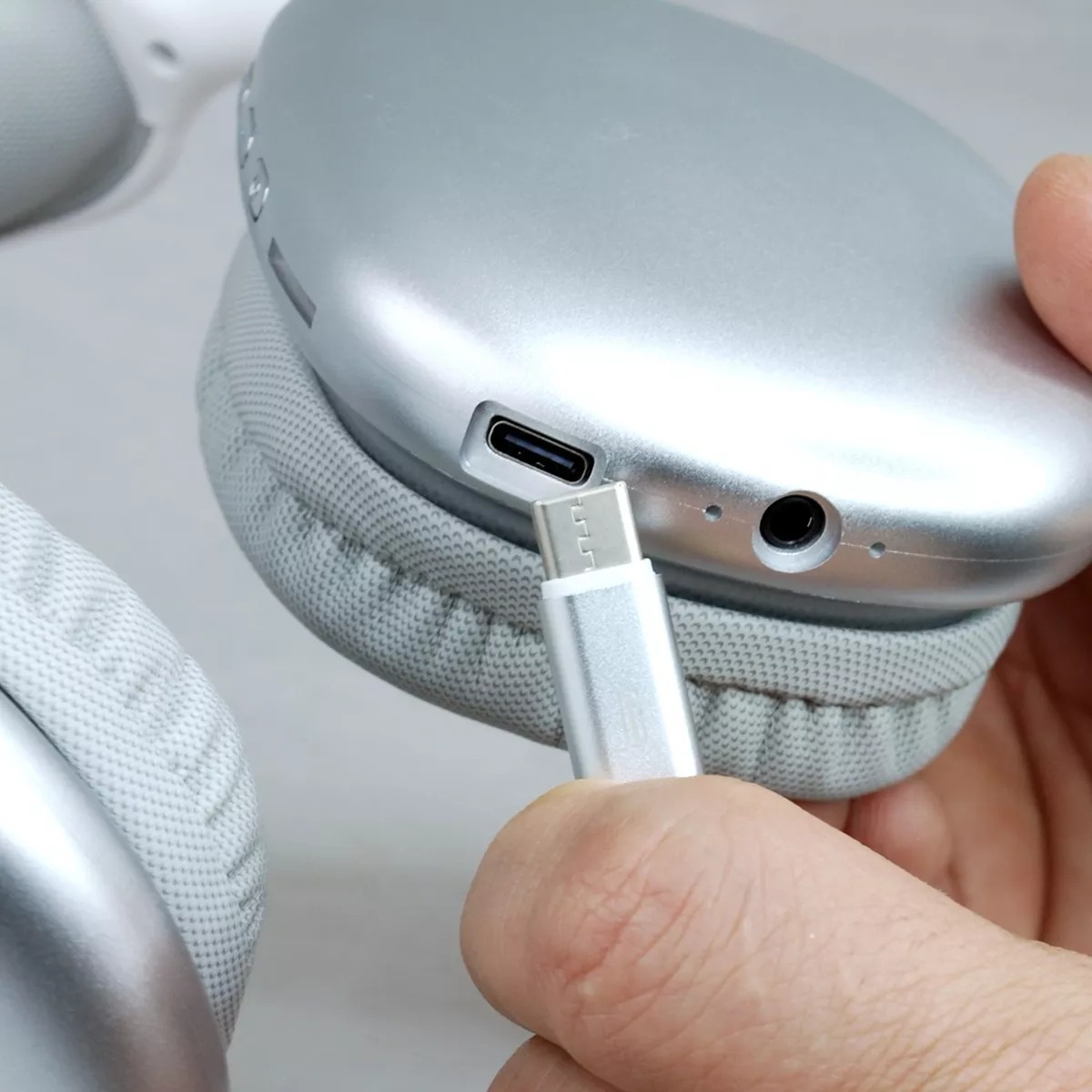 MLAB AUDIFONO BLUETOOH HEADPHONE AIR EXPERIENCE SILVER - 3