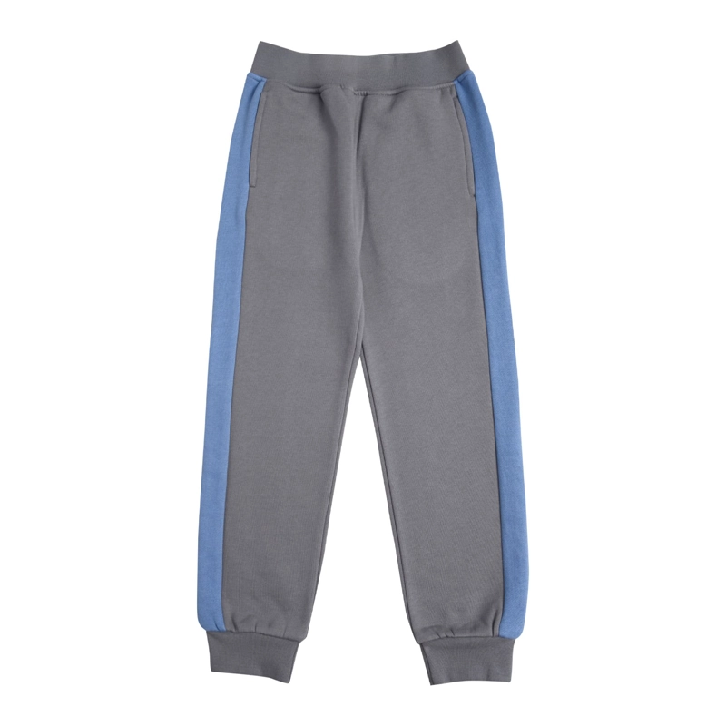 CONJUNTO POLERON Y PANTALON BUZO FRANELA NIÑO CON ESTAMPADO RELIEVE - 4