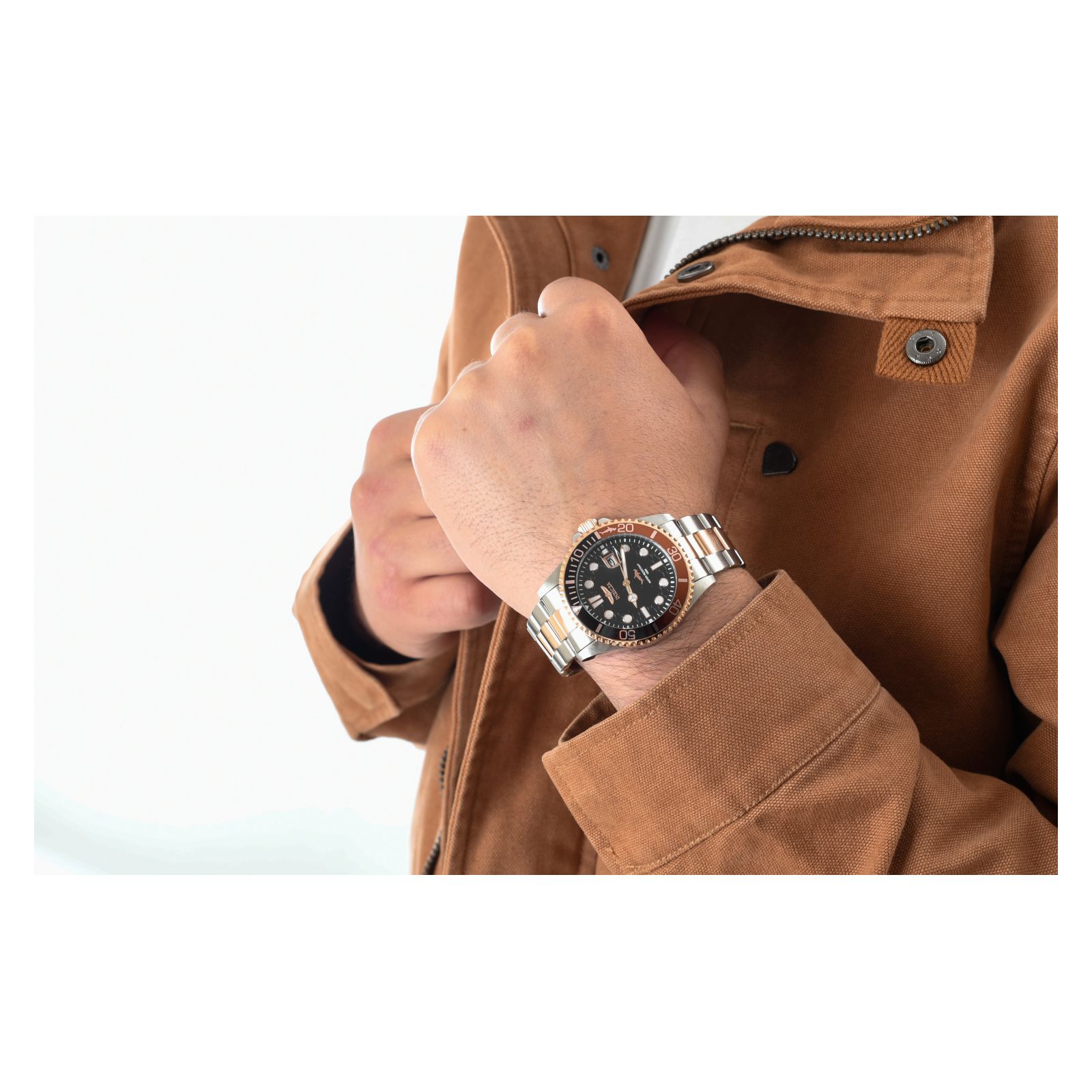 RELOJ INVICTA 44717 UNISEX QUARTZ - 4