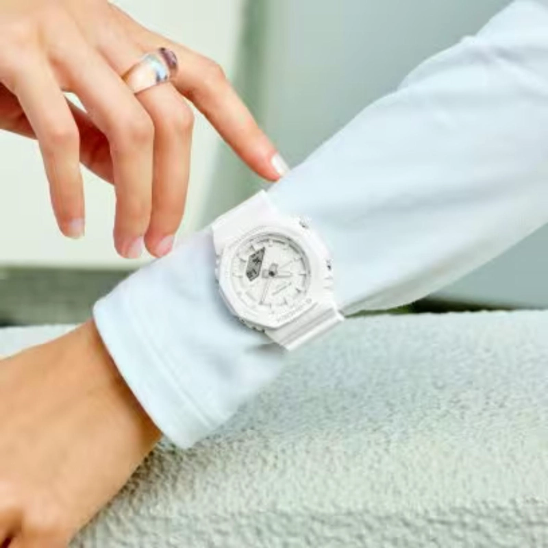 RELOJ G-SHOCK GMA-P2100-7ADR MUJER - 5
