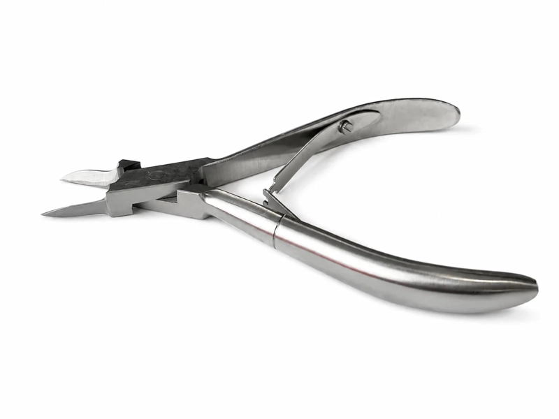 KIT PROFESIONAL PARA REMOCION DE CALLOS Y CUIDADO DE CUTICULAS - 3