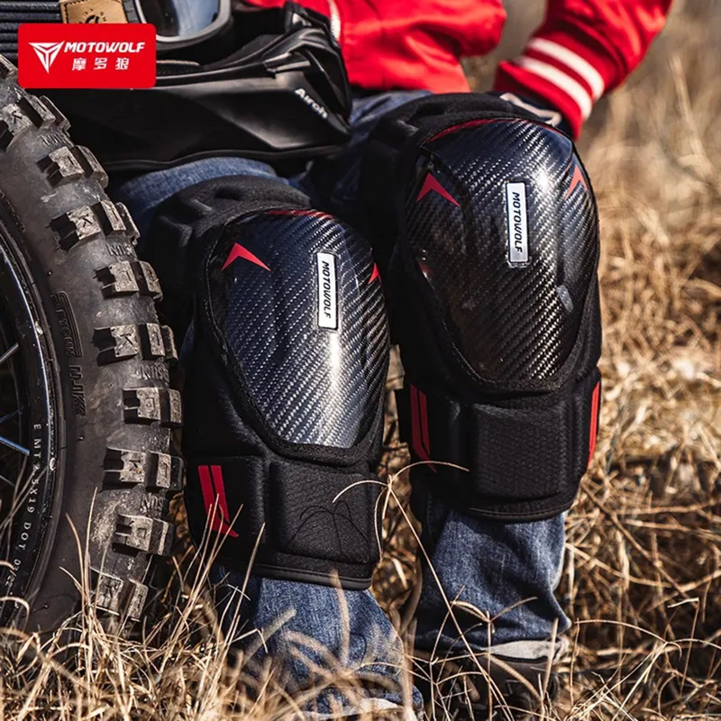 RODILLERAS PARA MOTOCICLISMO DE FIBRA CARBONO MOTOWOLF 1037 - ROJO - 7