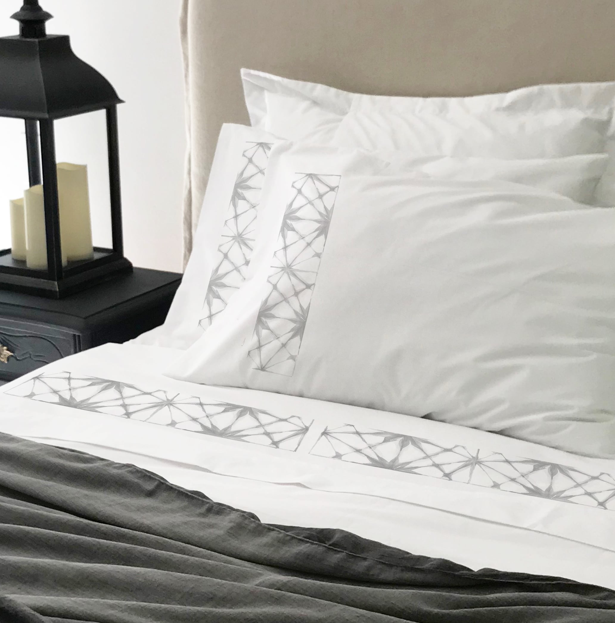SET SÁBANAS TUYO PRINT SHIBORI 2 PLAZAS 200 HILOS ALGODÓN BLANCO ESTAMPADO - 1