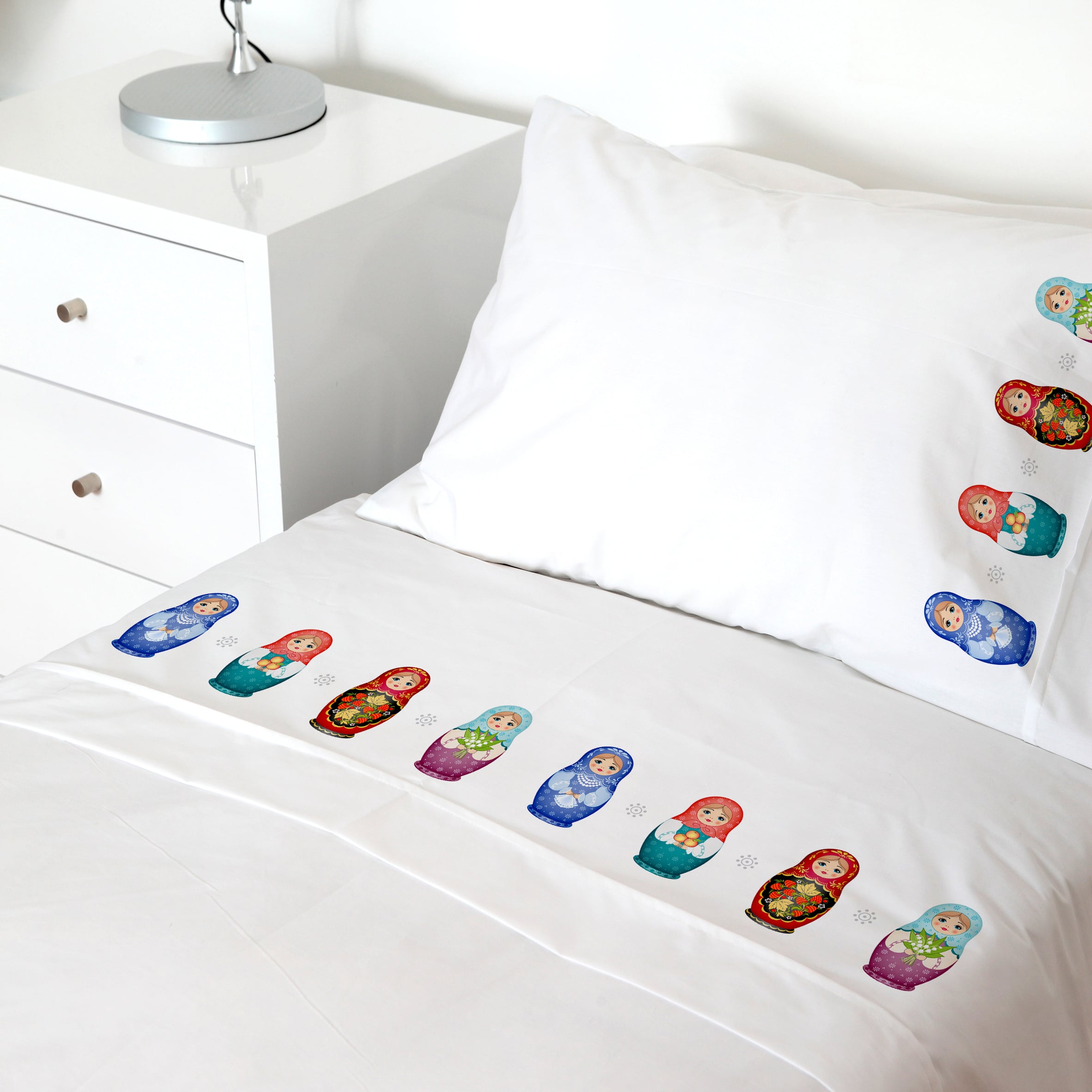 SET SÁBANAS TUYO PRINT MUÑECAS RUSAS 1.5 PLAZAS 200 HILOS ALGODÓN BLANCO ESTAMPADO - 1