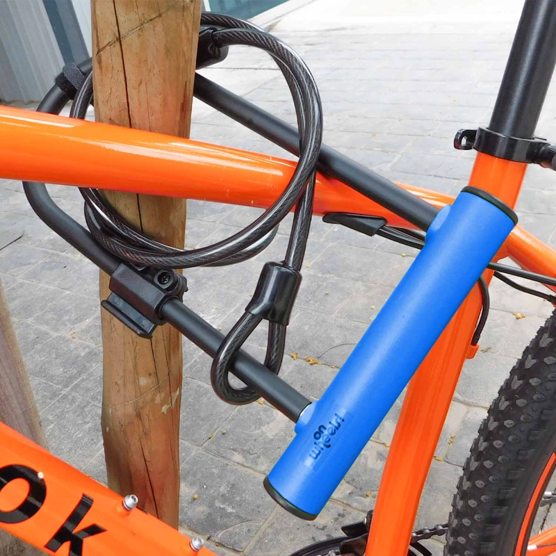 CANDADO U-LOCK ONWHEELS LARGO CON PIOLA Y SOPORTE - AZUL - 7