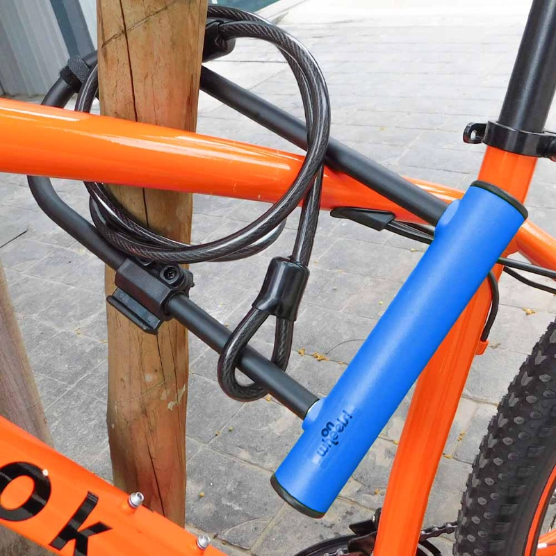 CANDADO U-LOCK ONWHEELS LARGO CON PIOLA Y SOPORTE - AZUL - 9