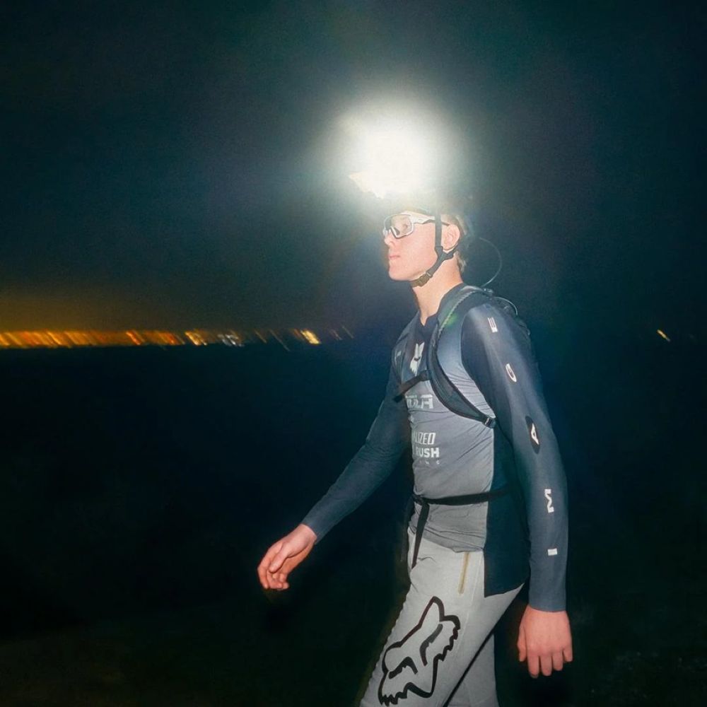 LUZ DELANTERA KNOG PARA CASCO BLINDER X 2300L - 7