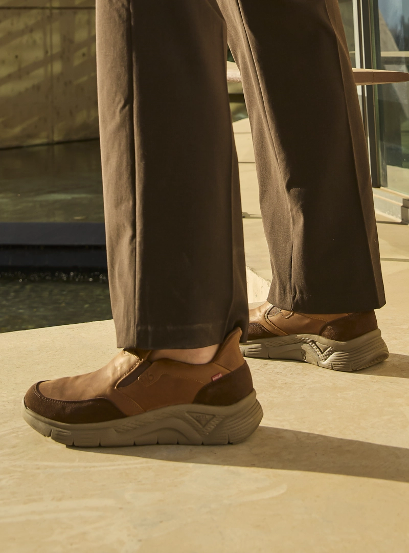 ZAPATILLA CASUAL HOMBRE 16 HRS - 16H0157 | MARRON - 1