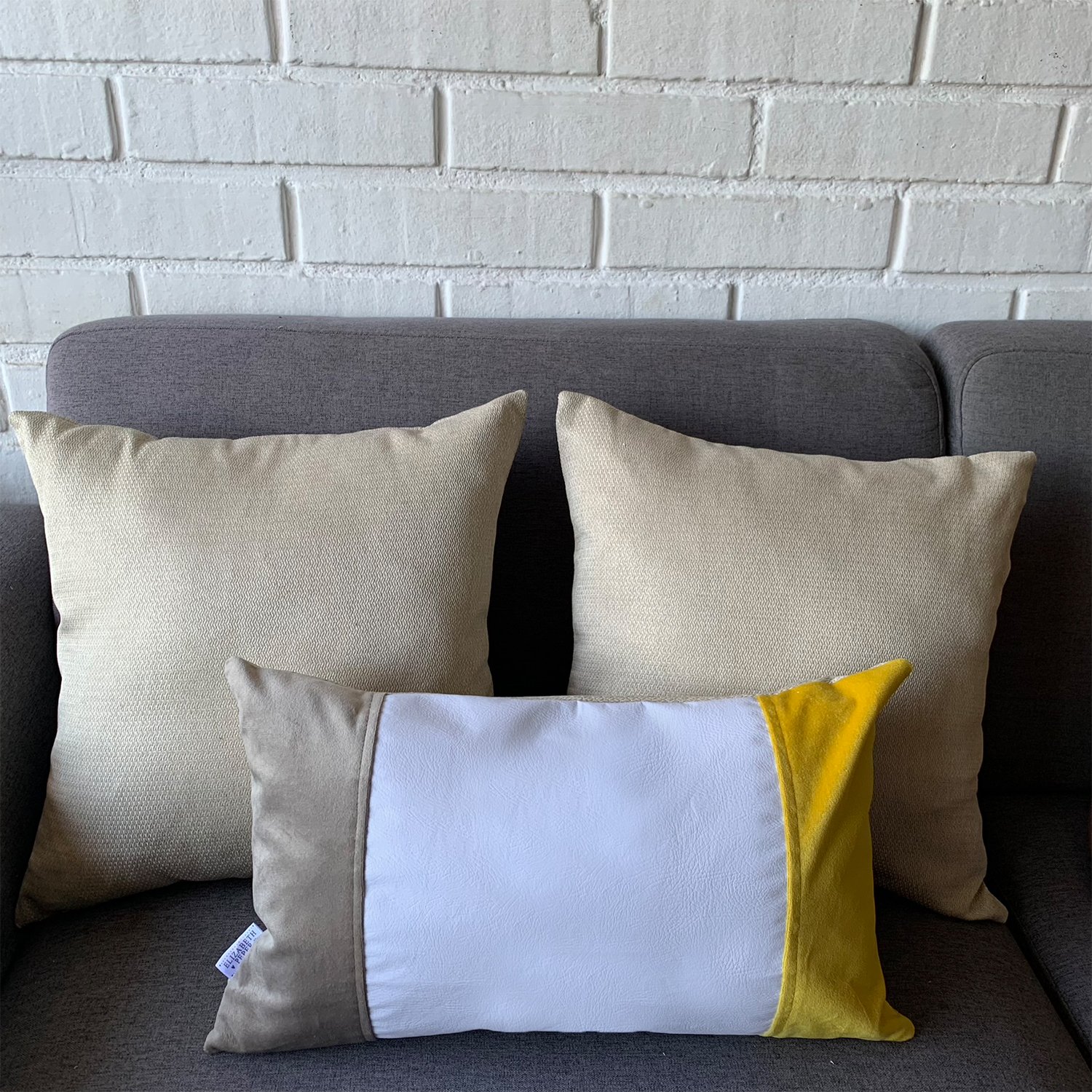 COJÍN ELIZABETH PEPER PACK 4 DECORATIVO ECOCUERO BLANCO BEIGE RELLENO 45 X 45 CM AMARILLO - 2