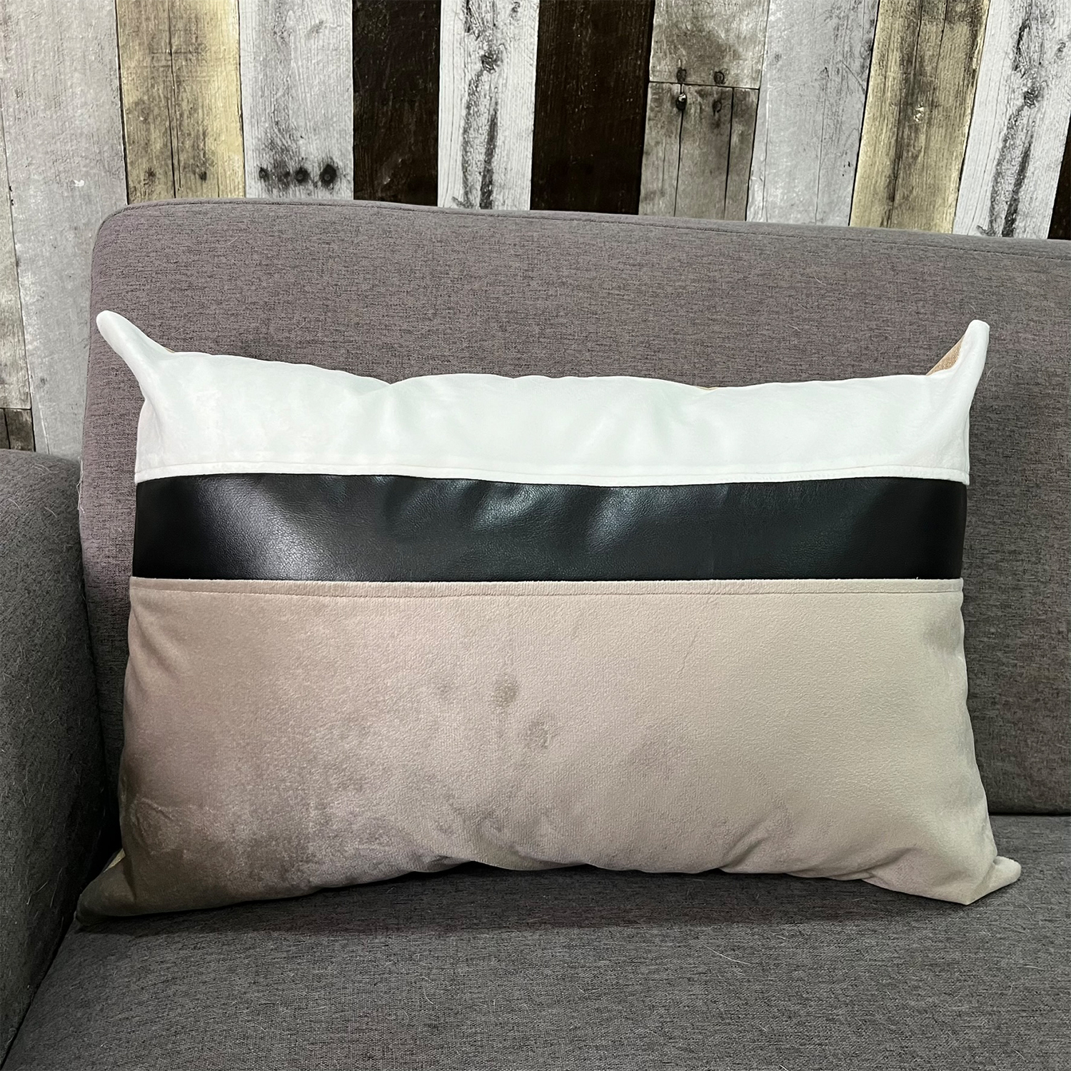 FUNDA COJÍN ELIZABETH PEPER DECORATIVO DISEÑO NEGRO ECOCUERO 50 X 30 CM BEIGE - 3