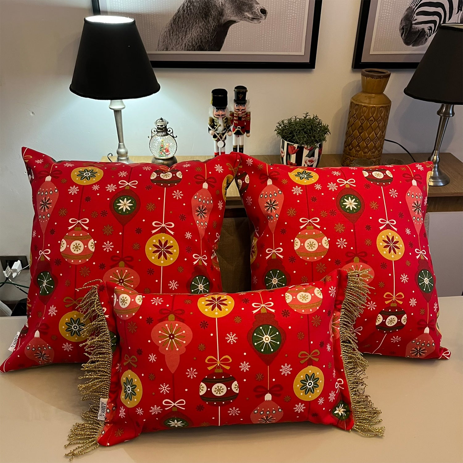 FUNDA COJIN DECORATIVO DISEÑO FESTIVO ROJO 50X30 - 2