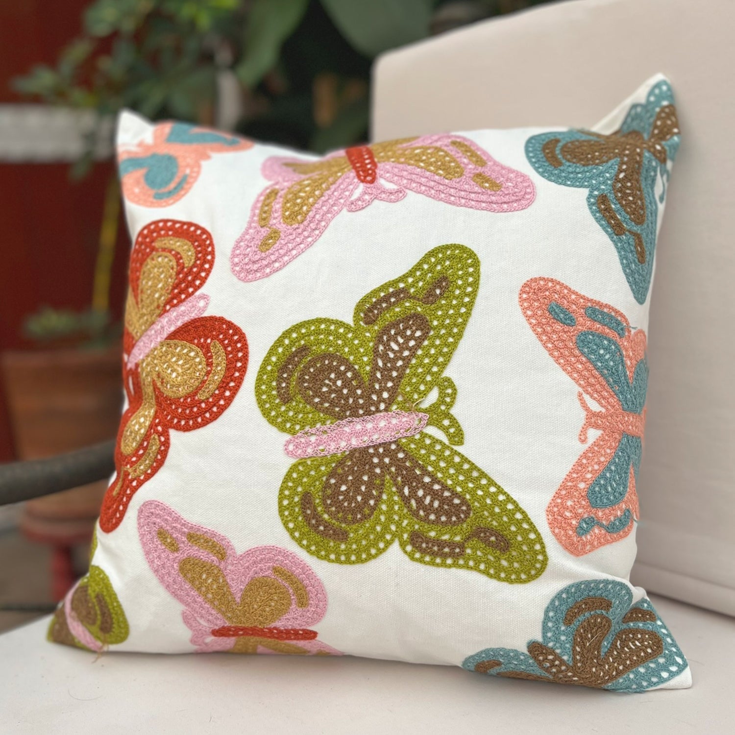 FUNDA COJIN DECORATIVO DISEÑO MARIPOSAS 45X45 - 2