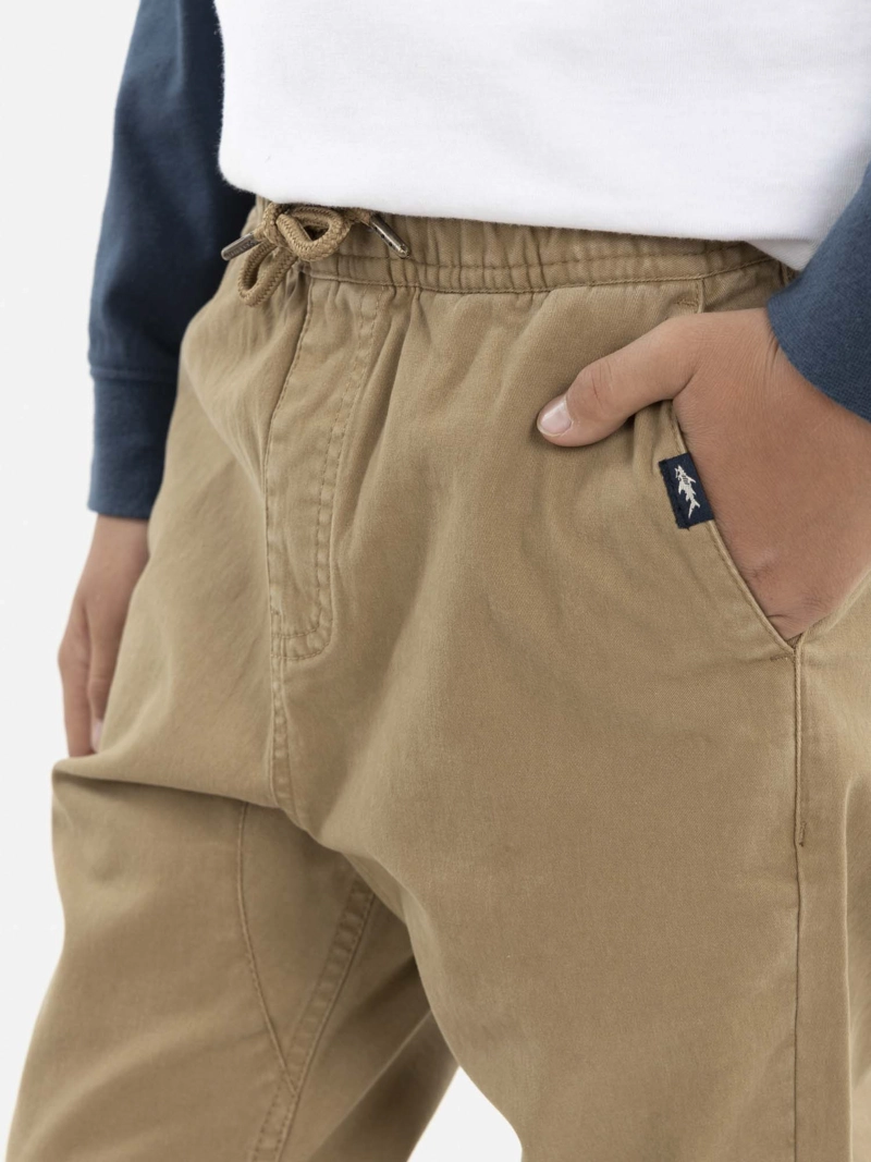 PANTALÓN ALGODÓN NIÑO MAUI & SONS CAFÉ JOGGER FIT 5N1124-KI23 - 3