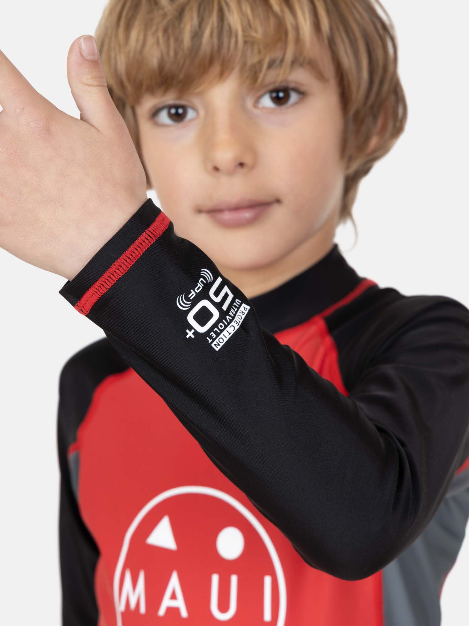 POLERA UVP HAURY EN COLOR ROJO INFANTIL MAUI AND SONS - 3