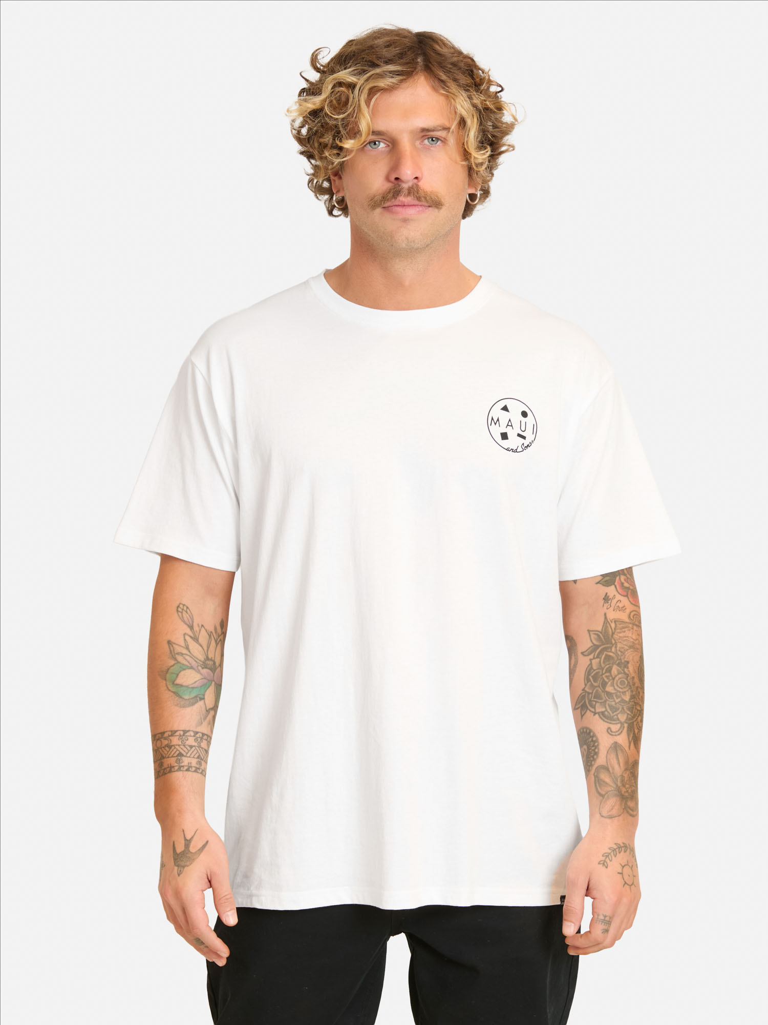 POLERA MC YANIKA EN COLOR BLANCO HOMBRE MAUI AND SONS - 1