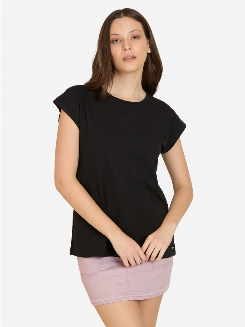 POLERA MC SOLARY EN COLOR NEGRO MUJER MAUI AND SONS - 1