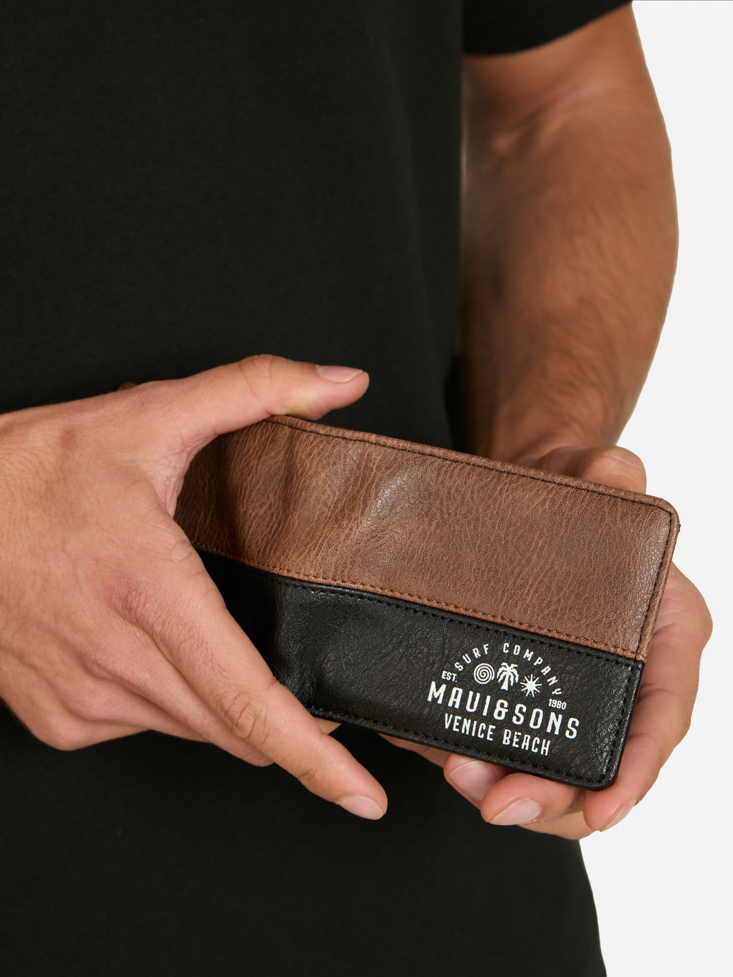 PACK POLERA BILLETERA LIAU NEGRO HOMBRE MAUI AND SONS - 3