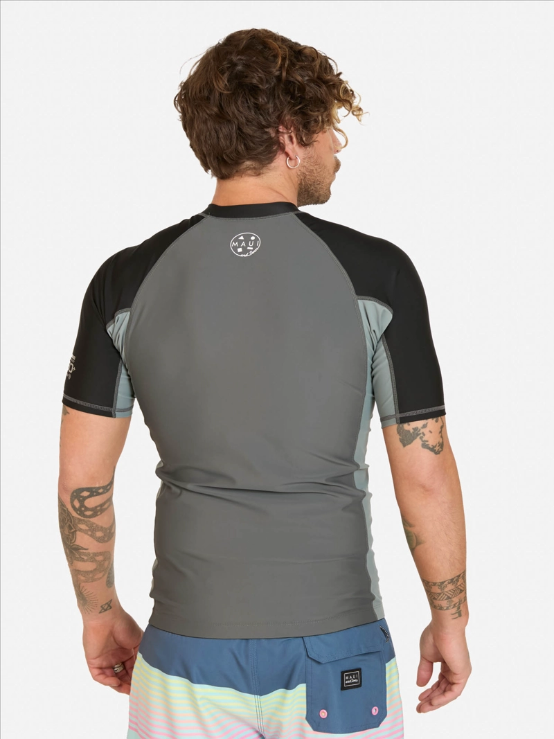 POLERA UVP ZAIRU GRIS HOMBRE MAUI AND SONS - 2