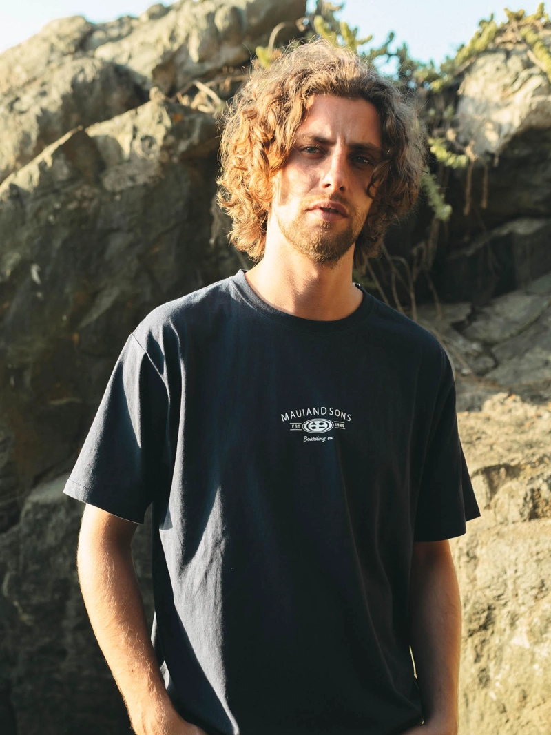 POLERA MC LIL OVAL AZUL HOMBRE MAUI AND SONS - 1