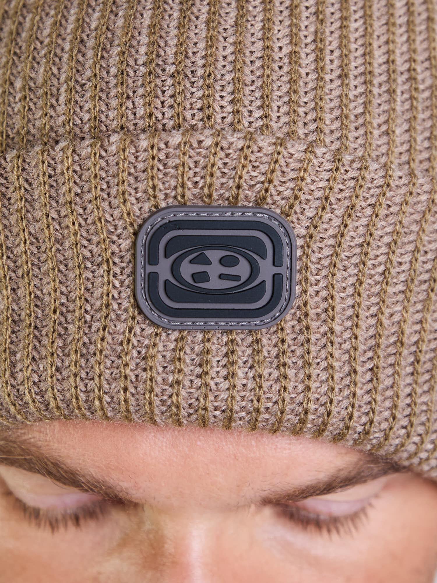 GORRO CLASSIC LIA CAFE  HOMBRE MAUI AND SONS - 4