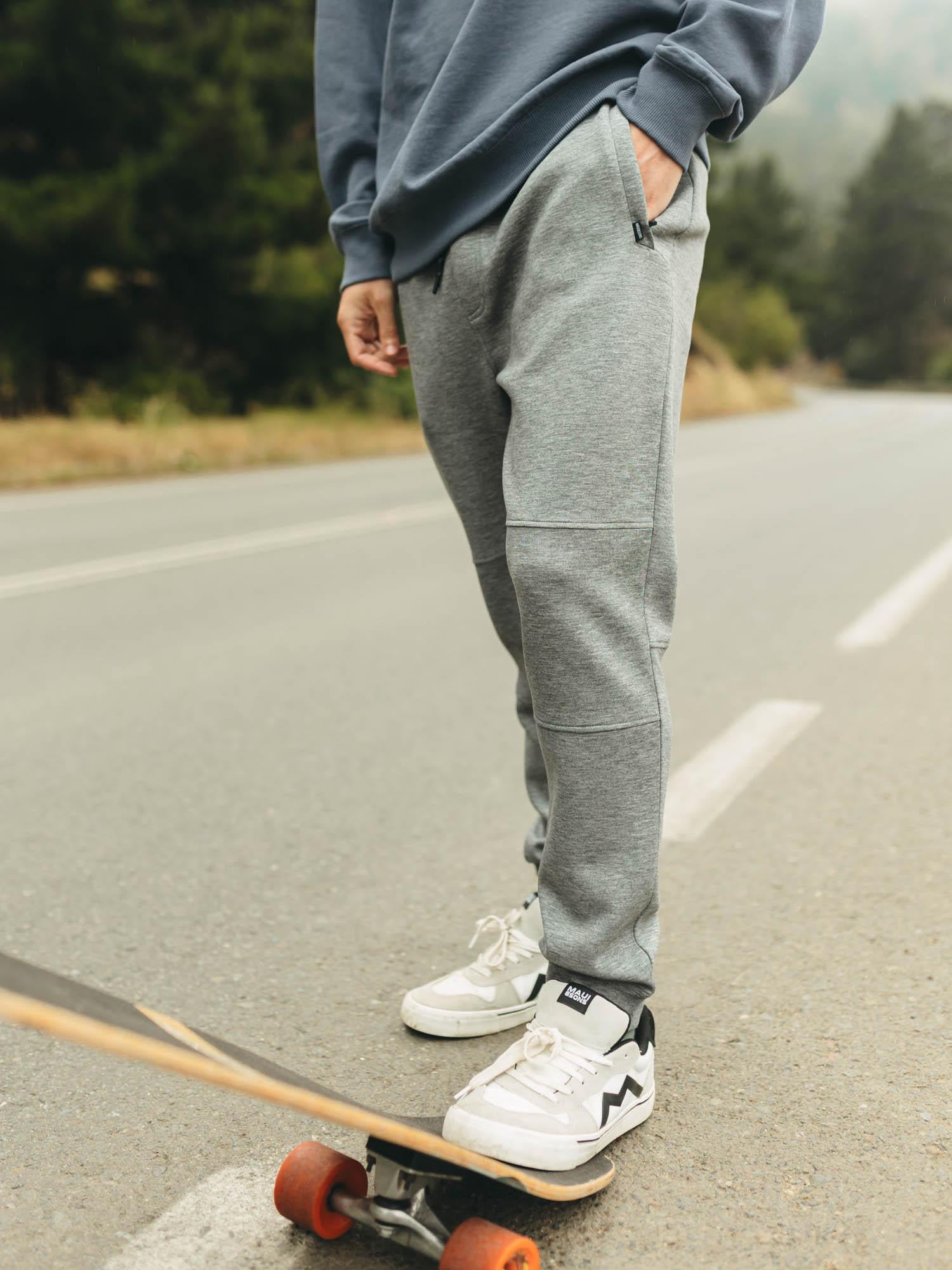 PANTALON JOGGER GLIDE GRIS HOMBRE MAUI AND SONS - 1