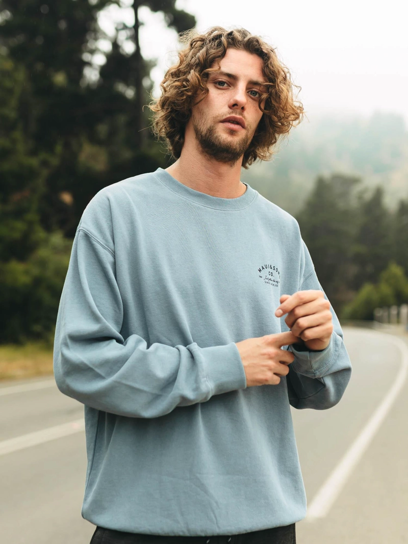 POLERON CR FOLLOW THE SURF CELESTE HOMBRE MAUI AND SONS - 1