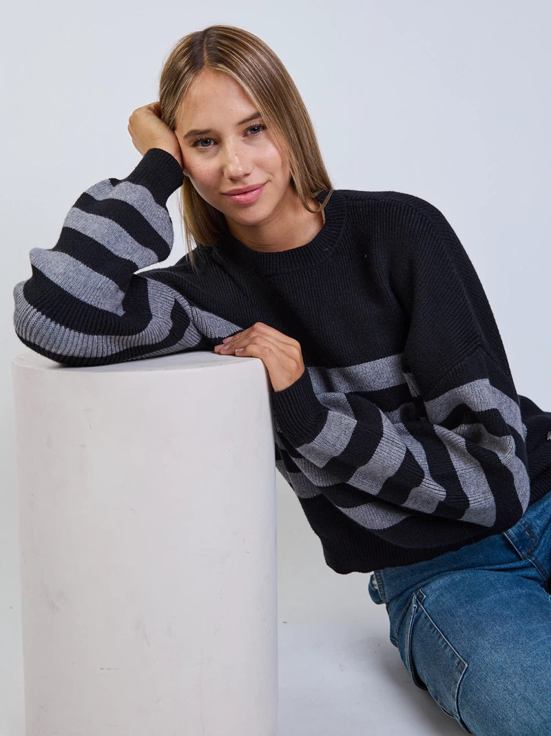 SWEATER SILVAE NEGRO MUJER MAUI AND SONS - 5