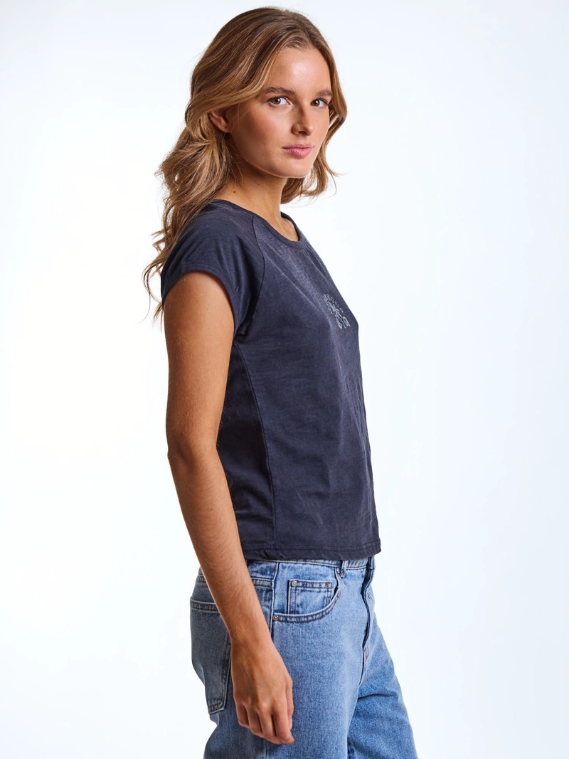 POLERA MC SORE NEGRO MUJER MAUI AND SONS - 3