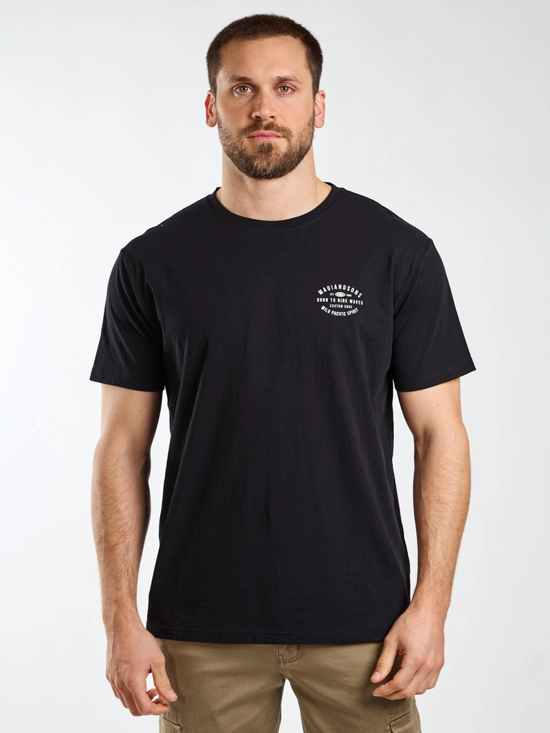 POLERA MC BADGE NEGRO HOMBRE MAUI AND SONS - 1