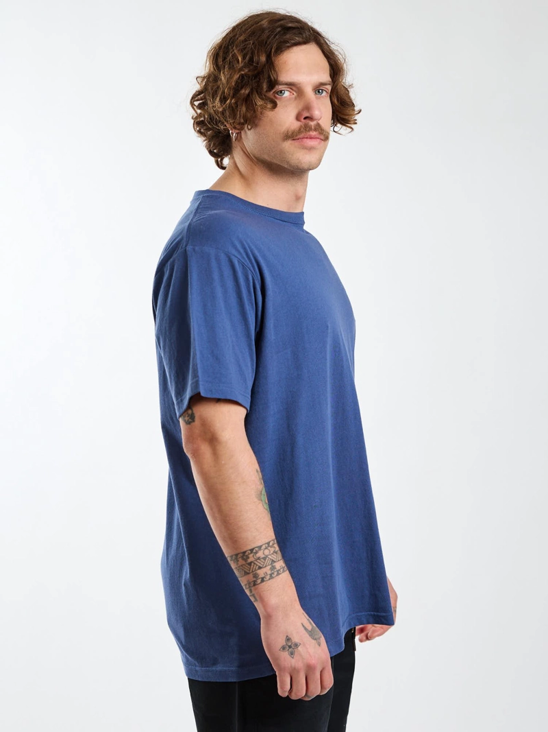 POLERA MC DRIFT AZUL HOMBRE MAUI AND SONS - 3
