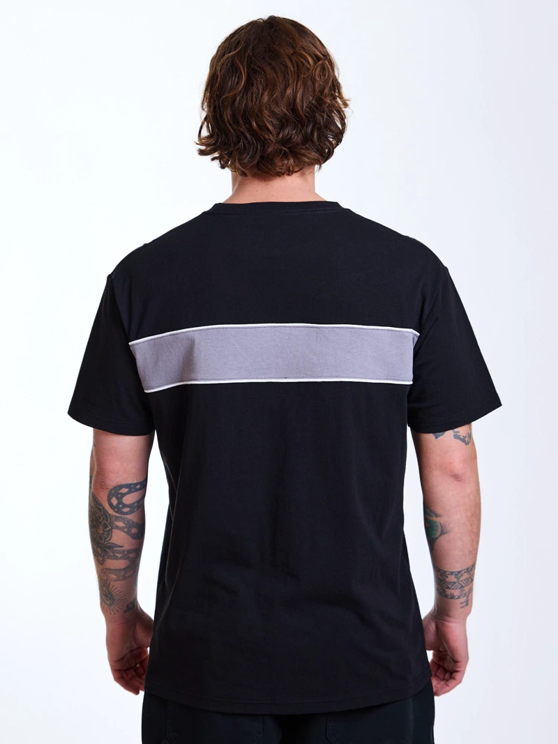 POLERA MC SURF  BLOCK NEGRO HOMBRE MAUI AND SONS - 2