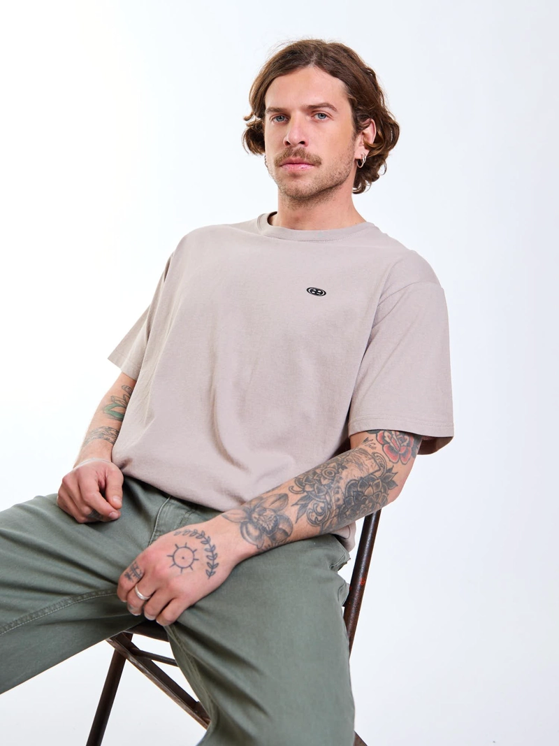 POLERA MC VENICE BEIGE HOMBRE MAUI AND SONS - 7