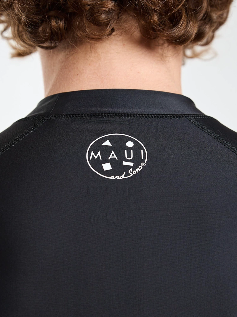 POLERA UVP TROPIC NEGRO HOMBRE MAUI AND SONS - 4