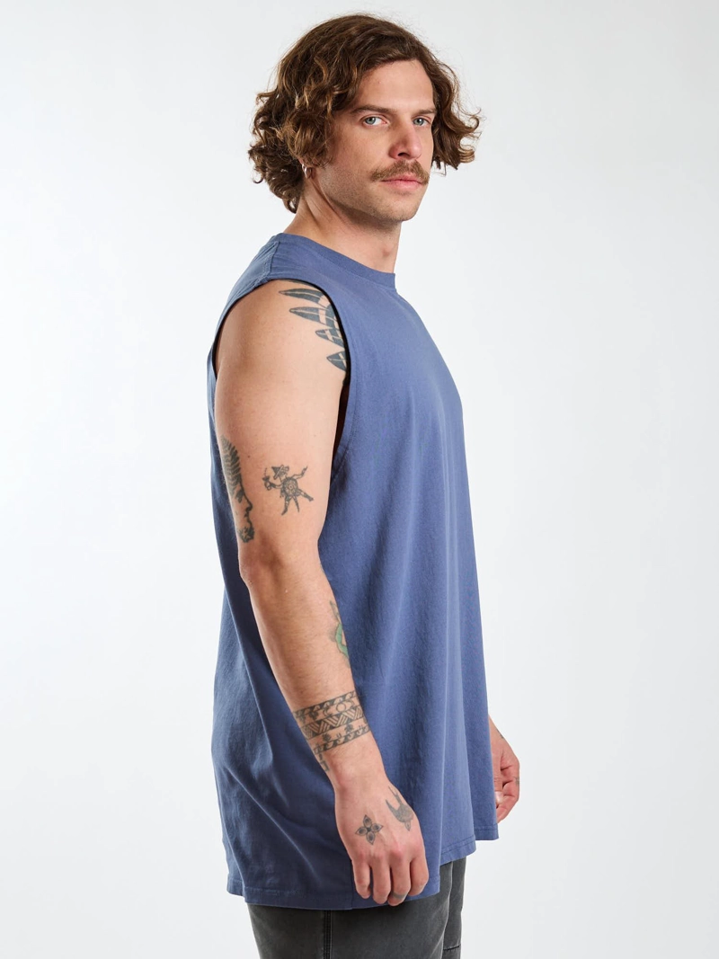 POLERA SM VOYAGER CELESTE HOMBRE MAUI AND SONS - 3