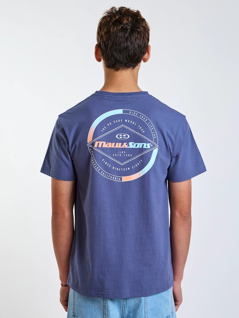 POLERA MC BADGE CELESTE INFANTIL MAUI AND SONS - 2