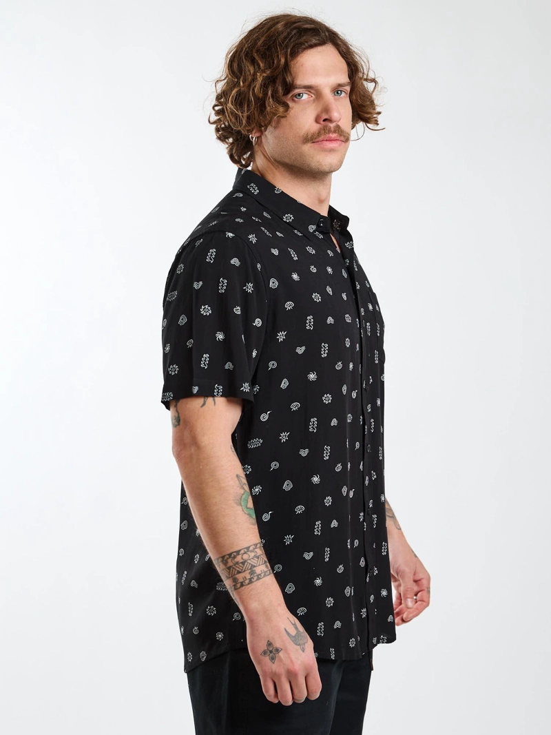 CAMISA MC SURFY MULTICOLOR HOMBRE MAUI AND SONS - 3