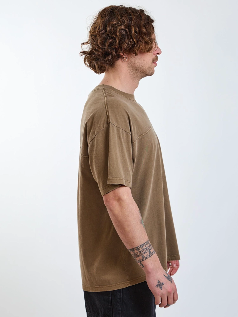 POLERA BOXY REALLITY FAB BEIGE HOMBRE VOLCOM - 3