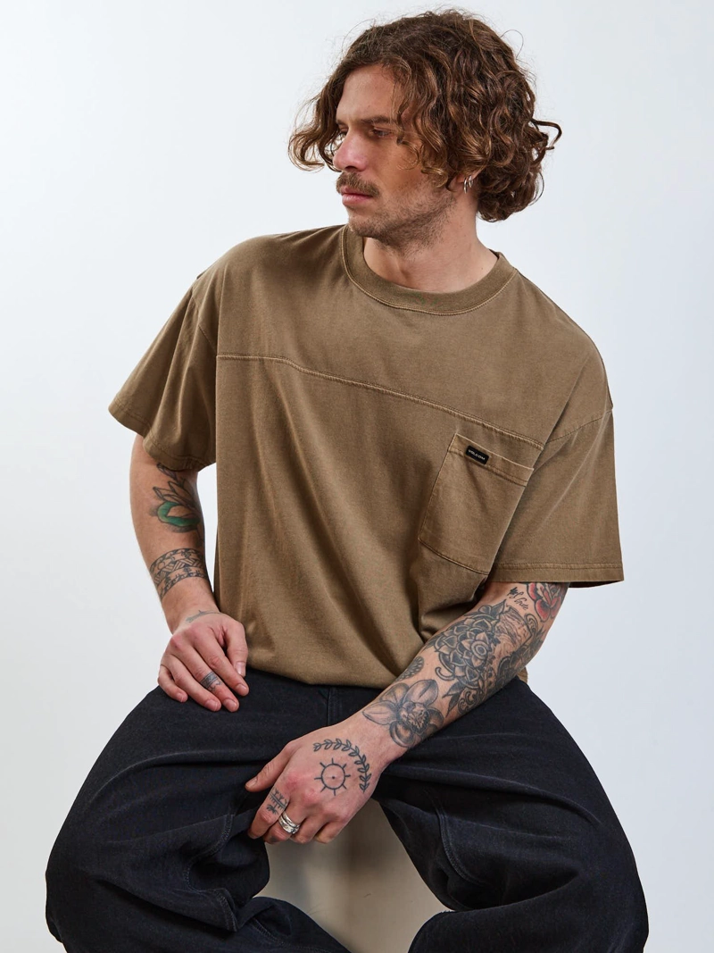 POLERA BOXY REALLITY FAB BEIGE HOMBRE VOLCOM - 7