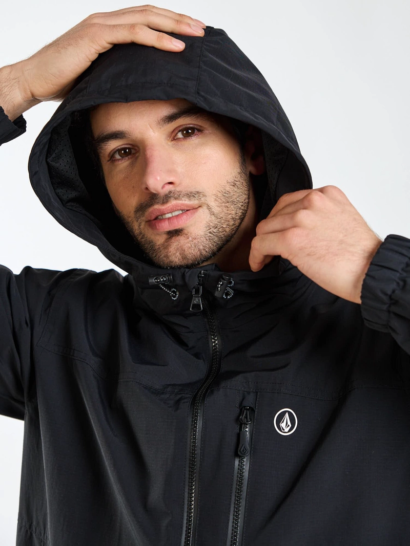 CORTAVIENTO PULSE NEGRO HOMBRE VOLCOM - 4