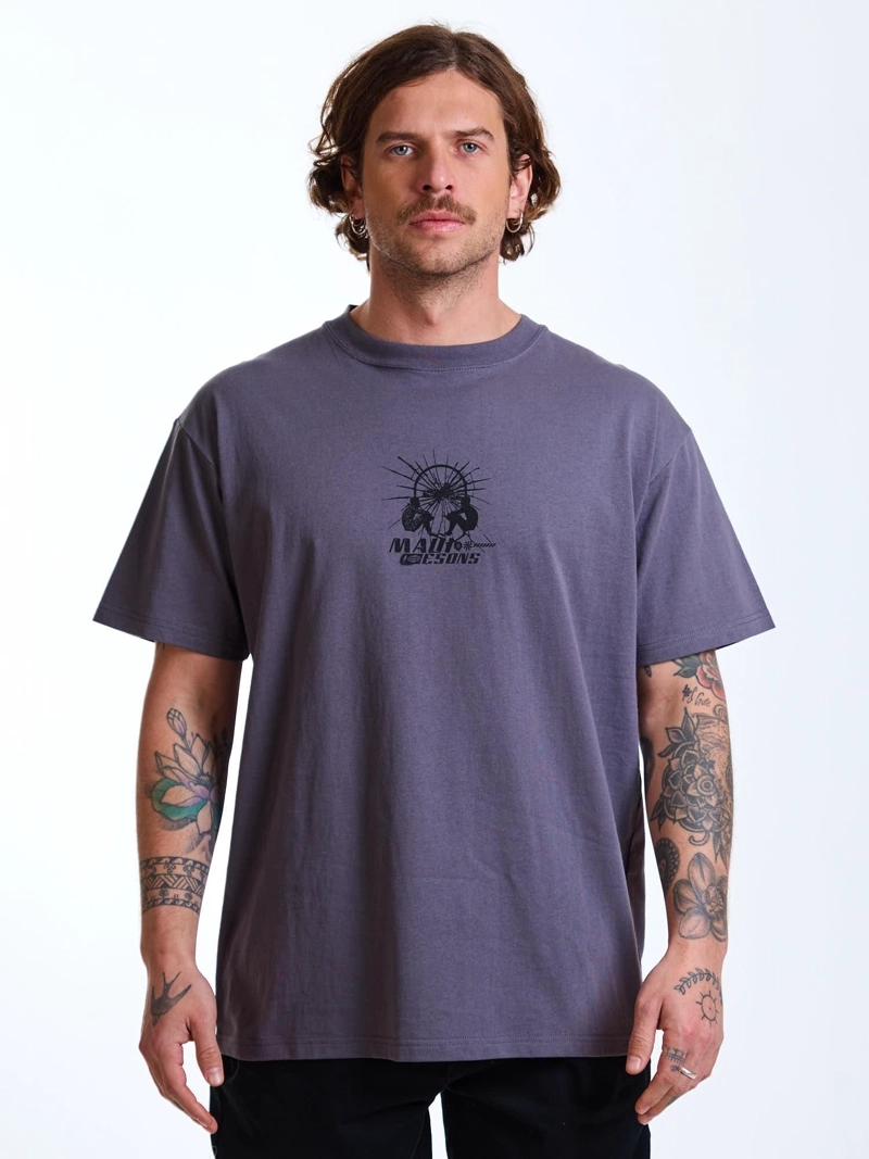 POLERA MC OVERSIZE WILD GRIS HOMBRE MAUI AND SONS M